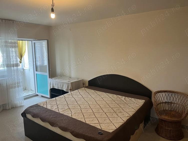 Vand apartament 2 camere, central, decomandat, mobilat si utilat, suprafata 54 mp, pret 62.000 euro - 1