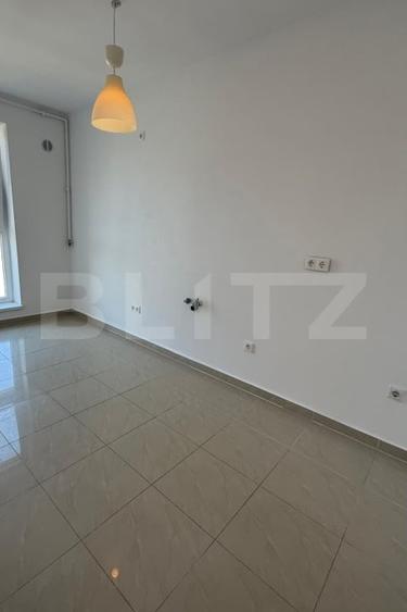 Apartament 2 camere Avantgarden, decomandat, etaj intermediar, lift - 5
