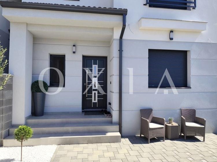 AX1143 Chisoda, 1/2 Duplex Unit Prin Camera Tehnica - 9