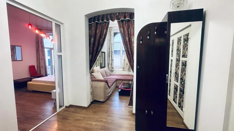 Apartament  cu 3 camere – | Piața Ovidiu | Vedere la mare - 5