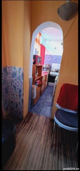 vand apartament cu 2 camere rosiori de vede - 7