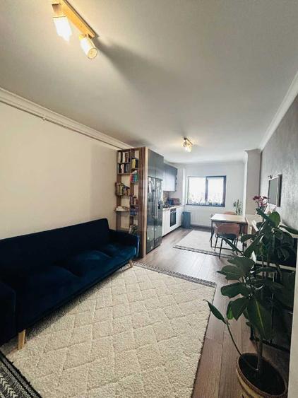 COMISION 0 Apartament modern 3 camere semidecomandat zona Stejarului - 2