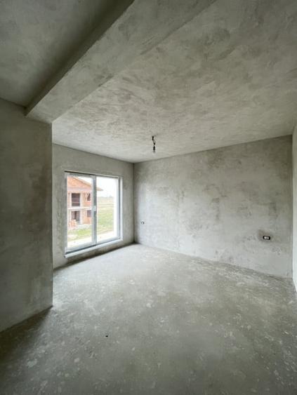 Duplex Despartit, Spatios, 4 camere - 10