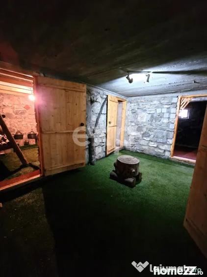 Casa de vanzare S+P+M , Tei? la 5 minute de Targovi?t - 18