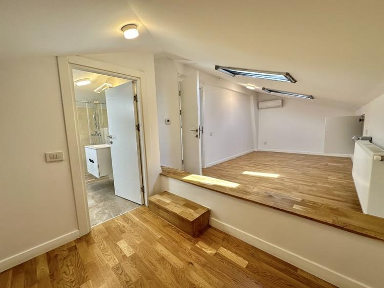 OXFORD GARDENS | VILA COMPLET RENOVATA |  VEDERE SPRE PADURE - 24