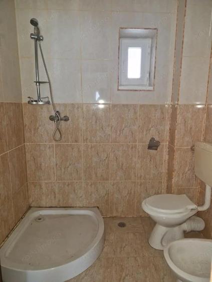 Casa spa?ioasa in comuna Recea, intr-o zona lini?tita ?i bine pozi?ionata - 4