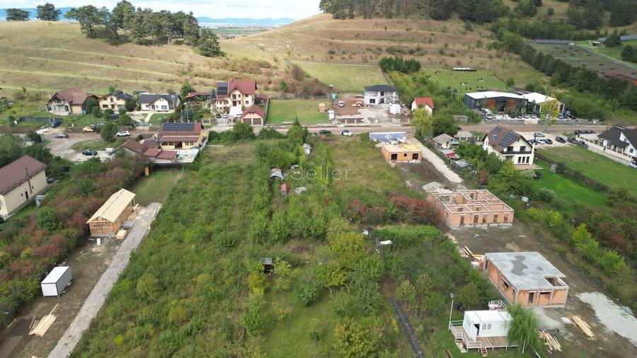 Teren intravilan - 34