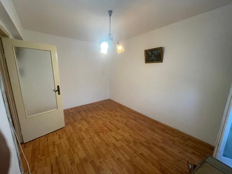 Aartament 3 camere în Tecuci - 4