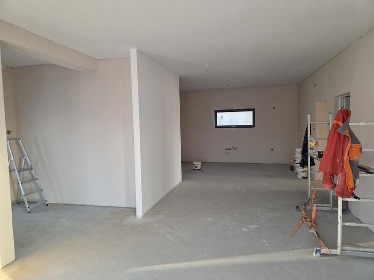 Vand casa 3 camere ,3 bai, Santandrei inscrisa in CF.(Zona drumul expres, terenurile de tenis) - 6