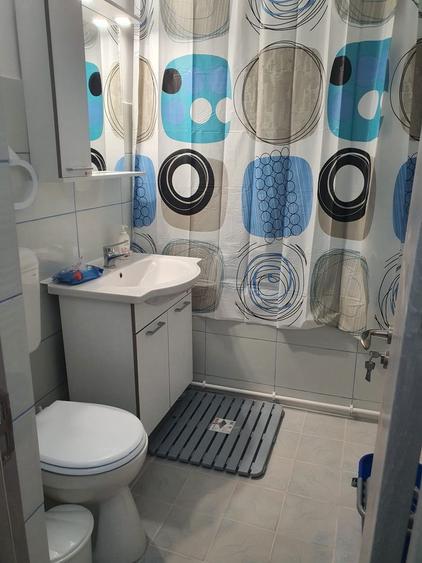 Proprietar, inchiriez ap. 2 cam. Bld. Msal. Averescu - 8