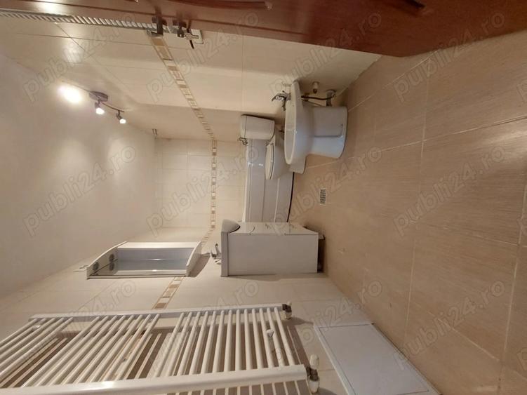 Vand sau schimb cu apartament, casa in Magura, Bacau - 5