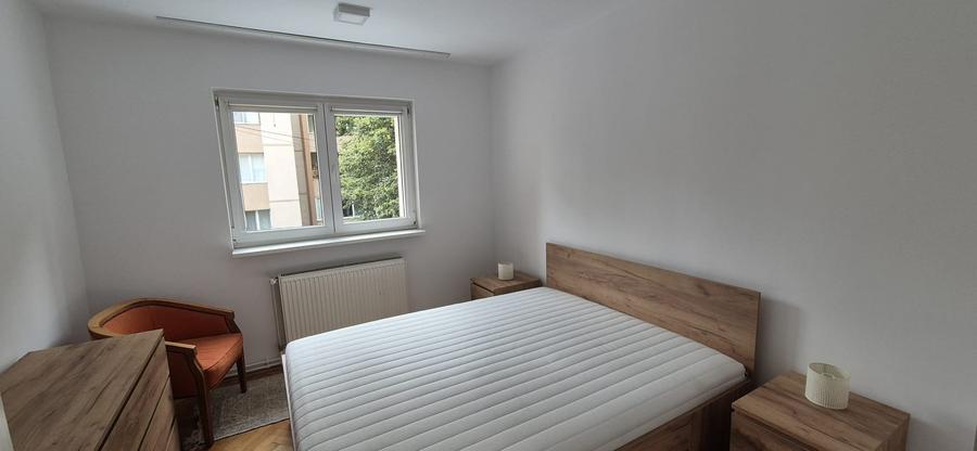 De inchiriat ap 3 camere -Dambu Pietros - cu/fara garaj sub bloc - 7