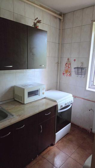 Proprietar inchiriez garsoniera in Drumul taberei - metrou Favorit - 2
