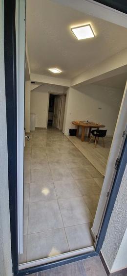 Inchiriere casa 3 dormitoare + curte generoasa - 9