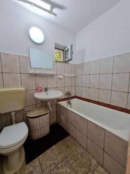 Se închiriază apartament cu 1 cameră, model clasic decomandat, 35 mp - 8
