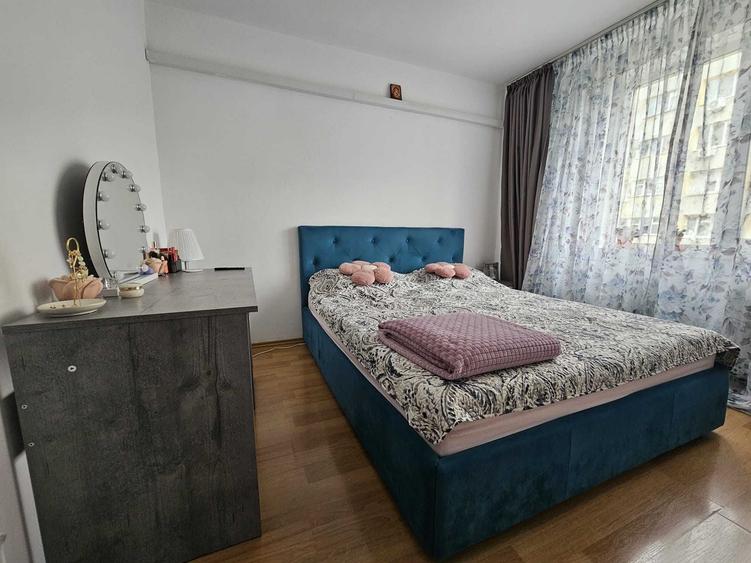Apartament cu 3 camere decomandat în Chișinau