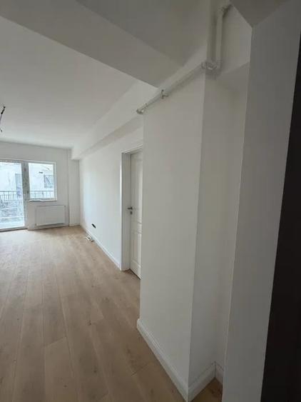 Apartament cu 2 camere decomandat în Florești