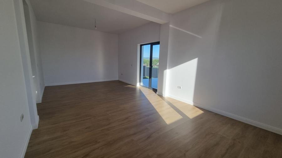 Casă individuală cu 4 camere cu Teren 410 Mp în Valea Adâncă
