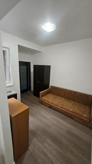 Apartament cu 2 camere nedecomandat în Dumbrăvești