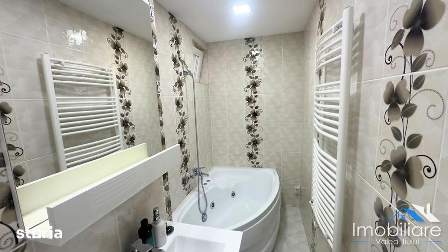 Apartament cu 3 camere în Petros