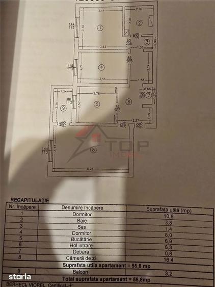 Apartament cu 3 camere decomandat în Nicolina