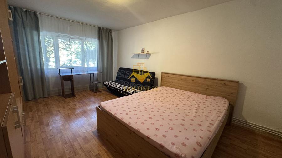 3 camere, decomandate, Semicentral Zona Pta. Cipariu,Nicolae Titulescu - 3