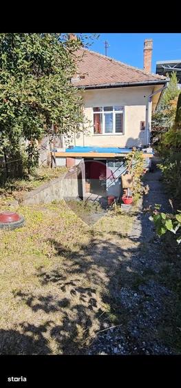 Casă cu 2 camere cu Teren 450 Mp în Sub Arini