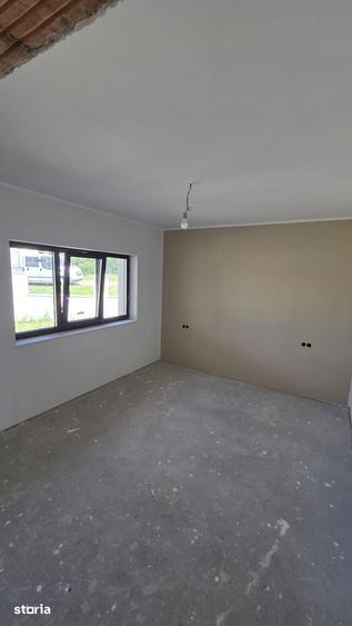 Casă cu 3 camere cu Teren 700 Mp în Viile Satu Mare