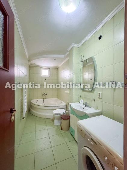 Apartament cu 3 camere decomandat în Ultracentral