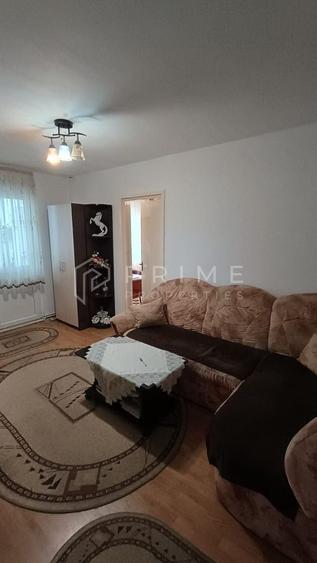 Apartament 3 camere/ Semidecomandat/ Etaj 4/ Zona Dâmbu Pietros - 1