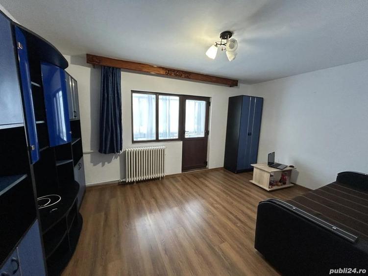 Inchiriez apart.1 cam.decom.st.51 mp,in Confectii,etaj 1din 4,modern. - 4