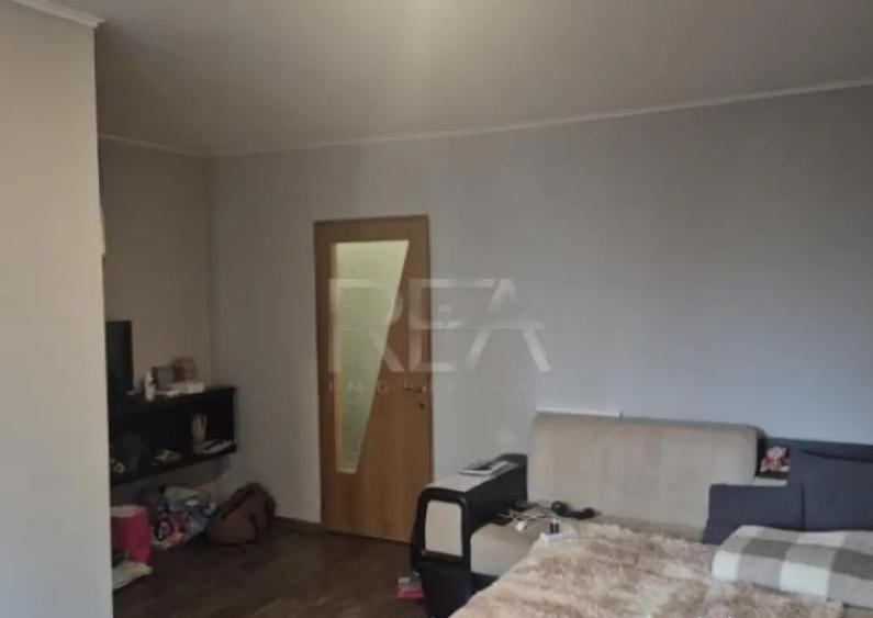 Garsoniera-Bloc Stradal-Calea Rahovei - 2