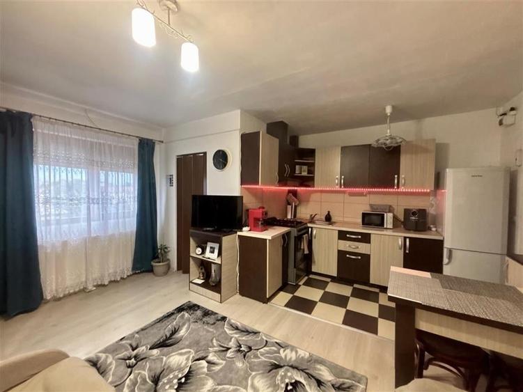 GARSONIERA MOBILATA | UTILATA | ZONA ROGERIUS | ORADEA - 1