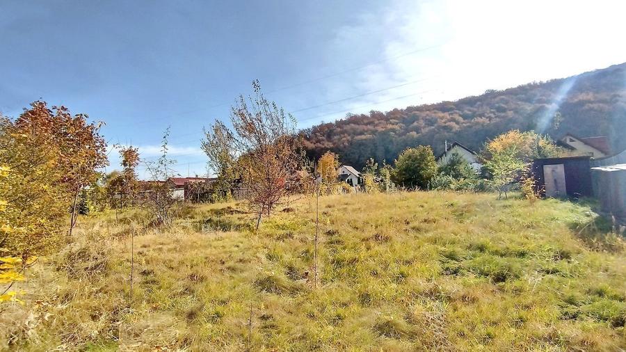 Teren Construcții intravilan de 660 mp, în Bunloc