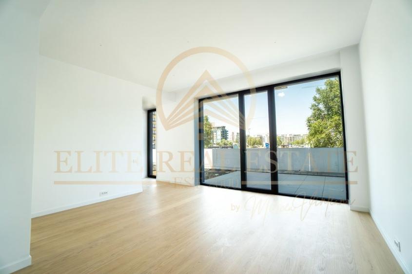 Stațiunea Mamaia - Vânzare apartament cu 2 camere cu terasa, primul rând la mare - 3