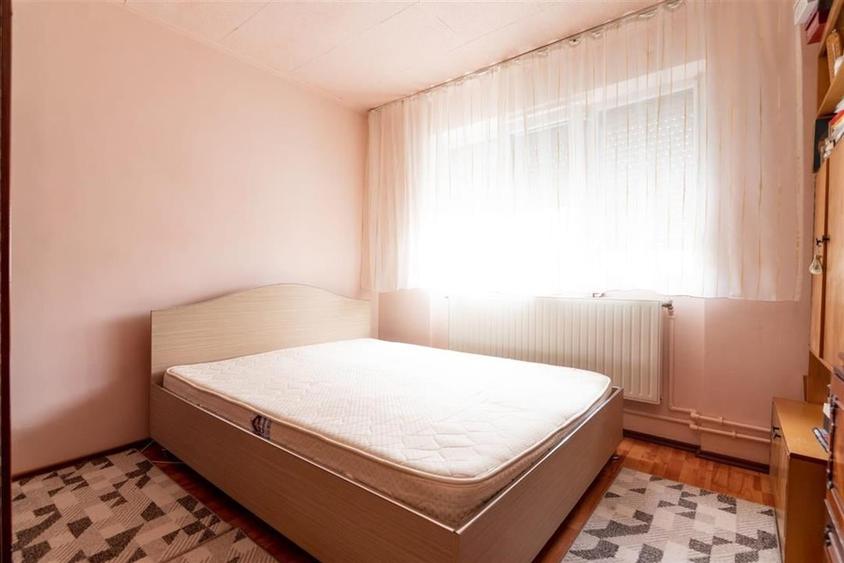 RECO . APARTAMENT 3 CAMERE ,NUFARUL - 5