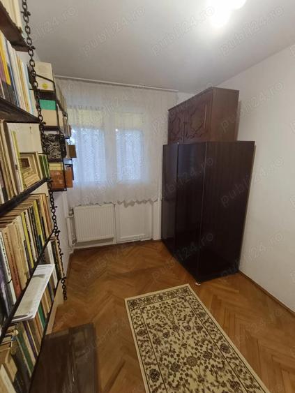 De vanzare apartament 2 camere cu garaj - 6