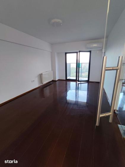 Apartament cu 6 camere în Unirii
