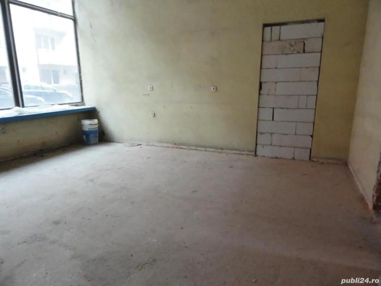 Spatiu comercial cu vitrina mare zona ultracentrala, 78 mp - 23