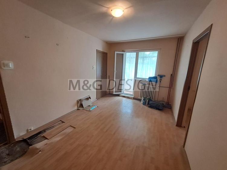 2 camere  Dacia parter cu balcon - 14
