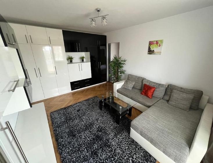 Aparatament 2 camere de vânzare în zona liniștită - 2