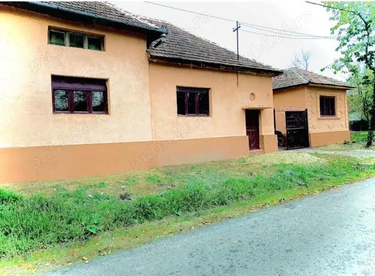 Vindem o proprietate bine ingrijita la ?ara la 35 km de Oradea - 1