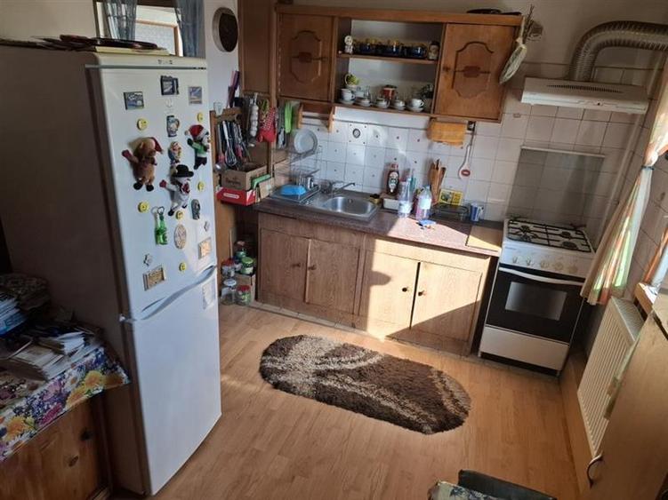 Apartament 2 camere decomandat zona Tractorul - 4