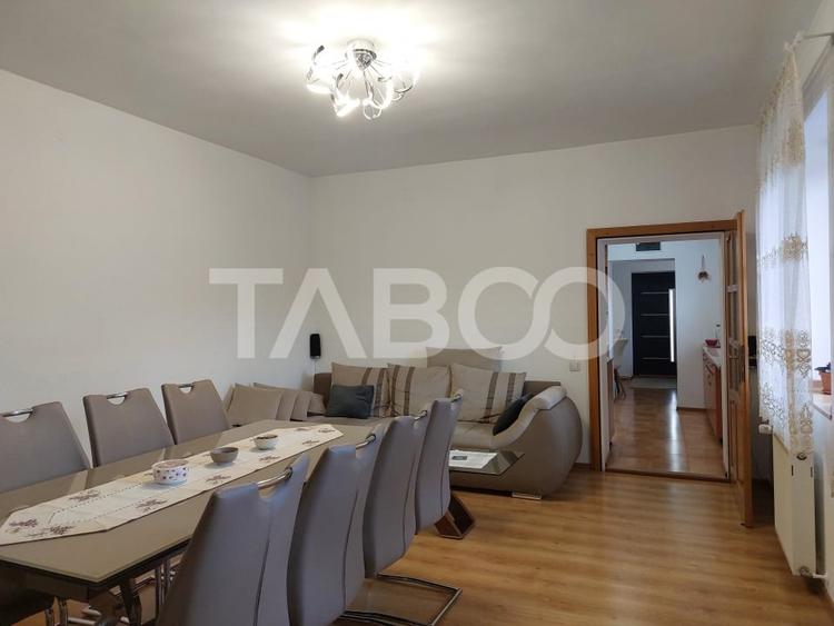Casa 109 mp 4 camere pivnita terasa loc parcare curte comuna Cisnadie - 14
