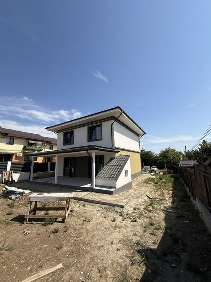 Casa Modena Miroslava , Comision 0 - 4