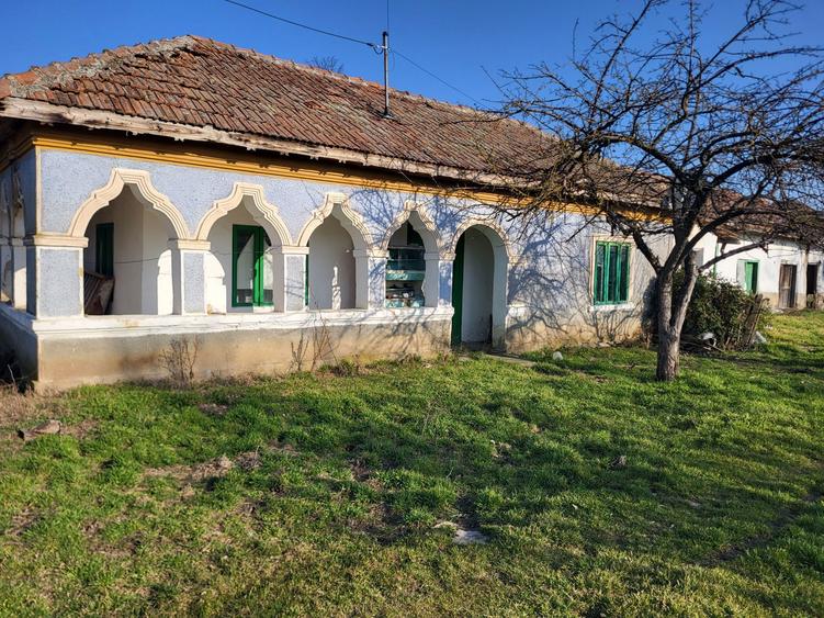 Vand casa in sat Mosesti - 4