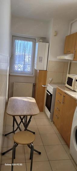 Inchiriez Garsoniera - 2