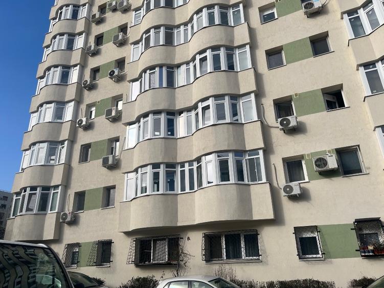 Garsoniera superba _pret  promotional(redus de la 450e!!!)Fara comisioane!!! - 8