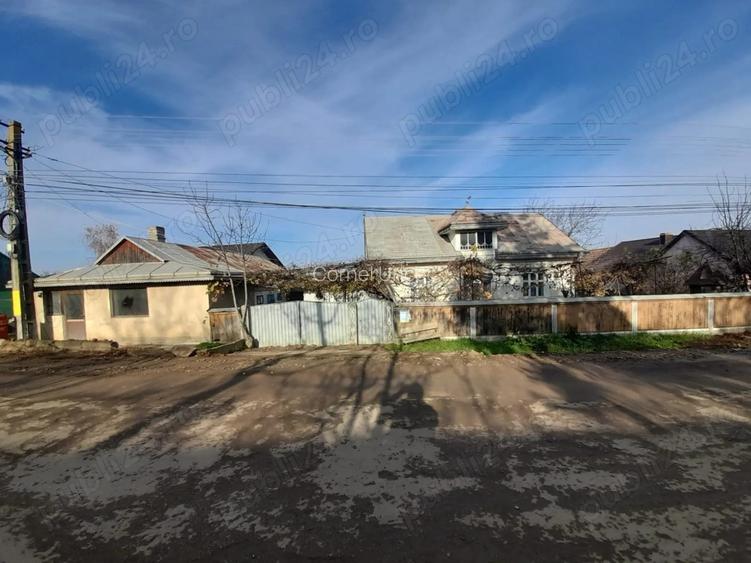 Casa cu teren, spatiu comercial si anexe - Siret Casa cu teren, spatiu comercial si anexe - Siret