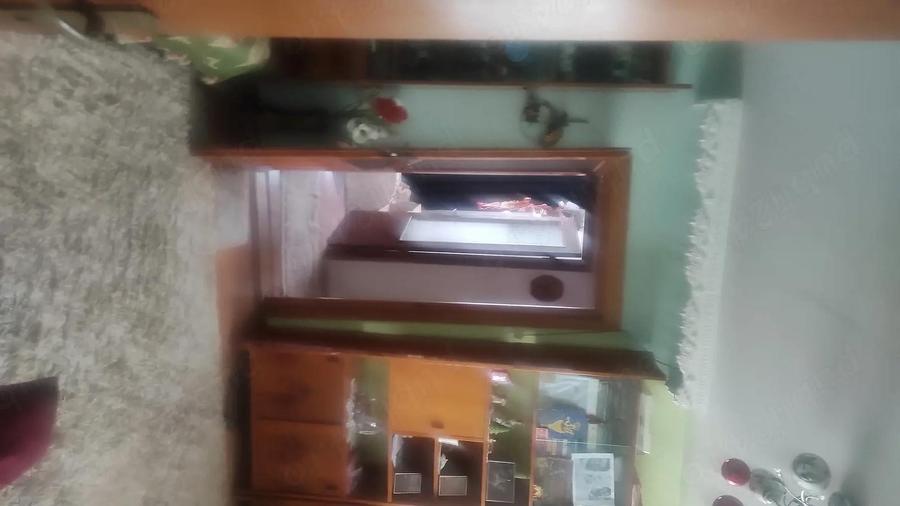 Vand sau schimb apartament trei camere semidecomandat - 3